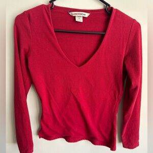 LONDONJEAN Women's Red V-Neck Long Sleeve Top